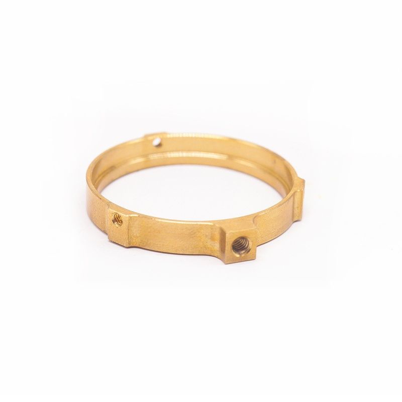 Produttore professionale Anello di ottone CNC personalizzato Strumenti per orologi di precisione OEM Fresatura CNC Anello di ottone a filo femminile